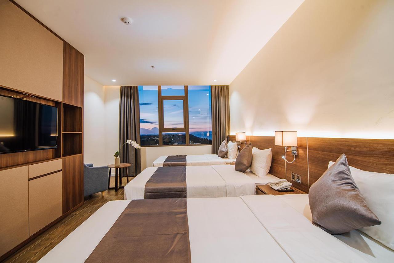 Phuong Bac Luxury Hotel Ντονγκ Χόι Εξωτερικό φωτογραφία