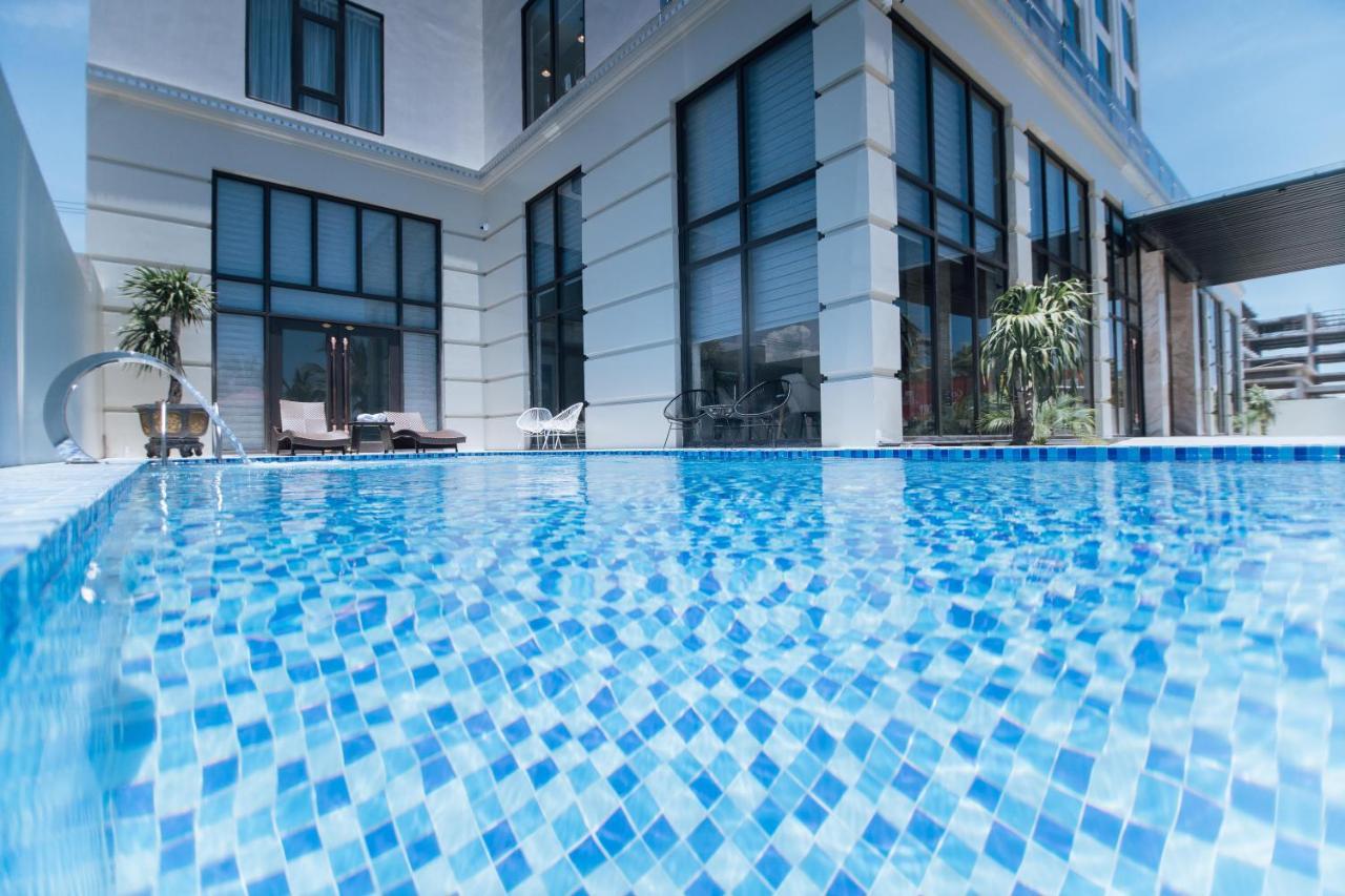 Phuong Bac Luxury Hotel Ντονγκ Χόι Εξωτερικό φωτογραφία